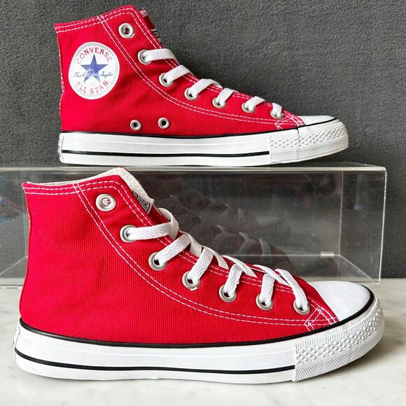 Converse Chuck Taylor All Star Red High Top Sneaker - Women's Size 7/Men's 5.5 - Picture 1 of 7